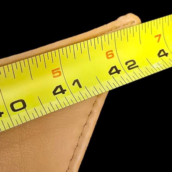 Retro 80's Camel Faux Leather Quilted Belt - Picture 10 of 10